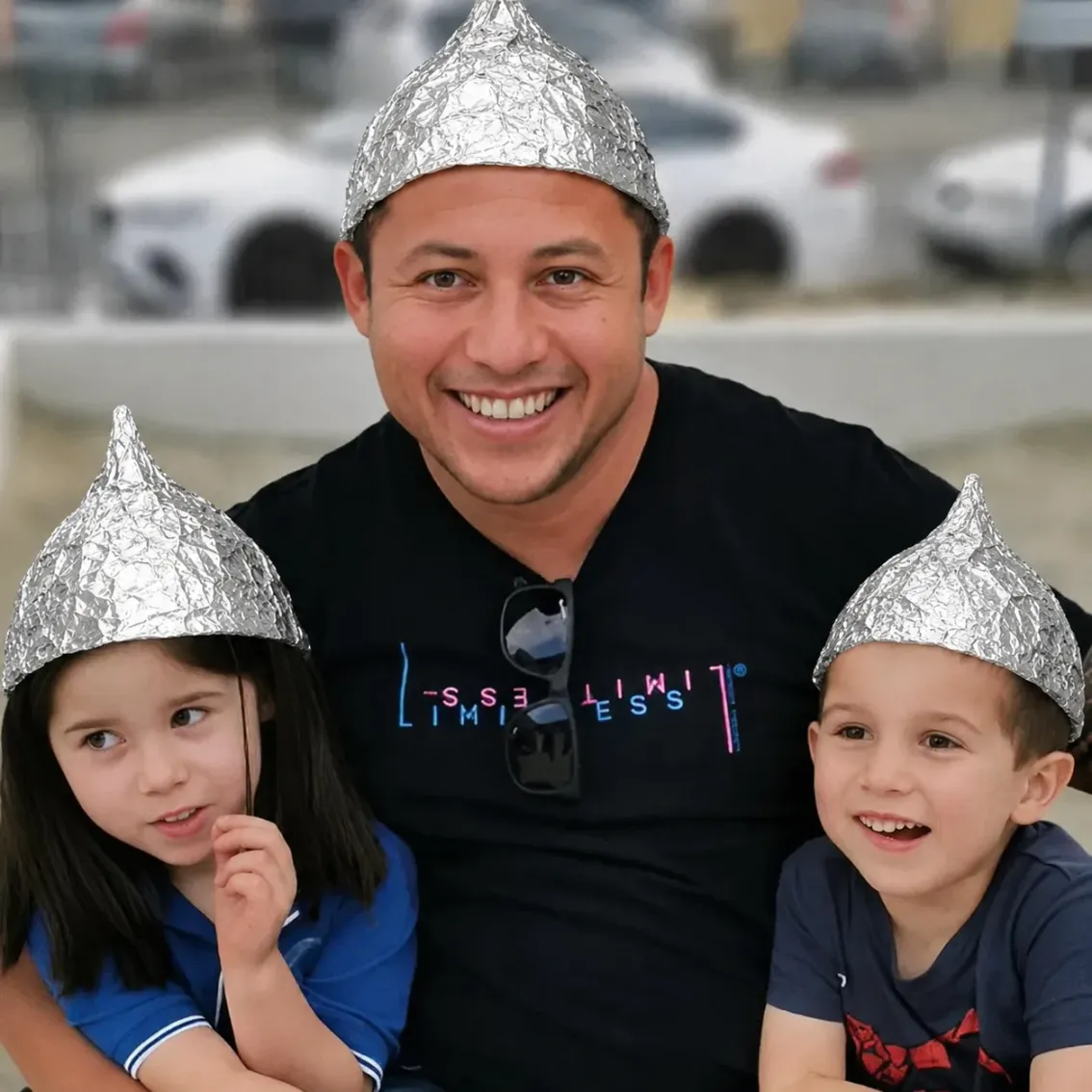 Alex and the two reasons, in tinfoil — prepared for first contact